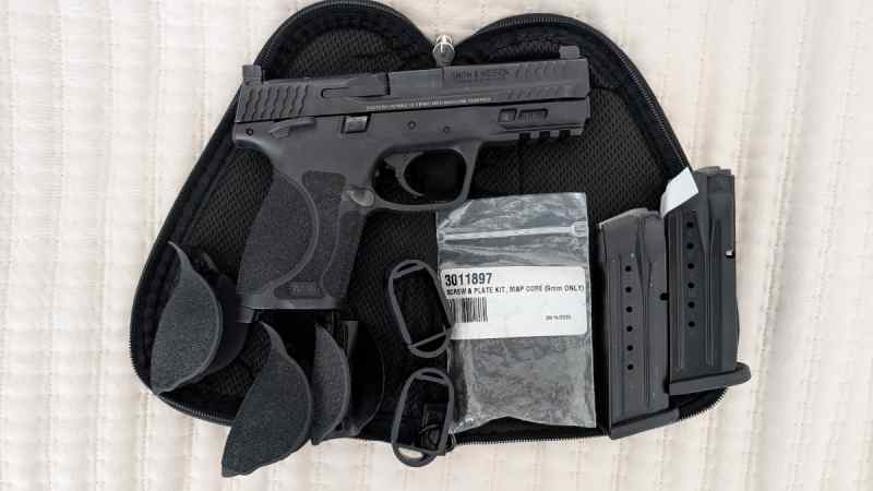 M&amp;P M2.0 9mm Optic Ready 4&quot;