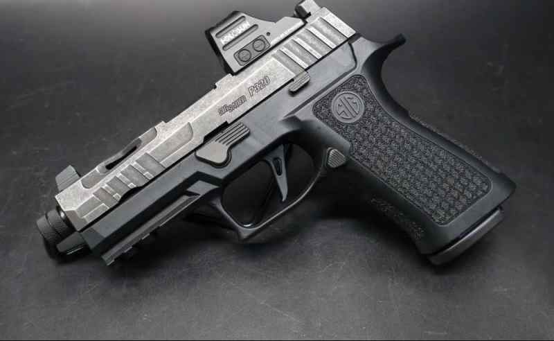 Sig Sauer P320 X-Compact Spectre Semi-Auto Pistol 
