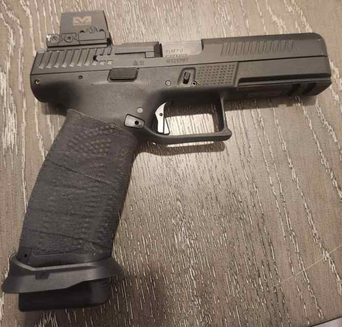 Crazy 8&#039;s Ported CZ P-10F plus upgrades. 