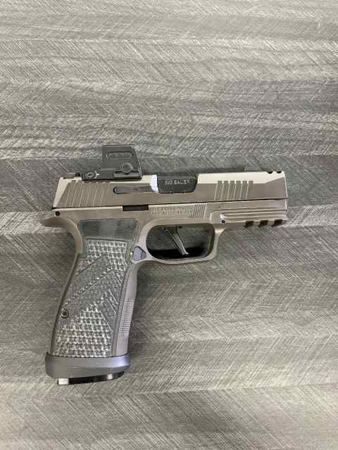 SIG SAUER P365 AXG