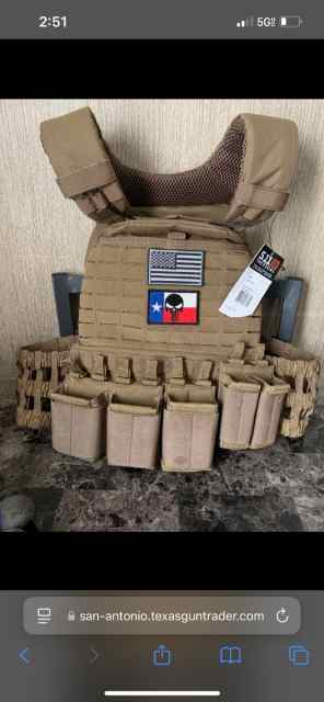 5.11 plate carrier w/ lvl 3 plates 
