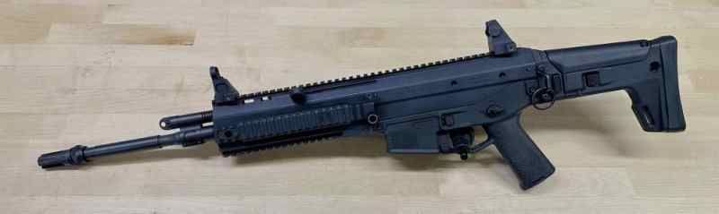 Bushmaster BACR 5.56mm NATO 16.5” Folding Stock