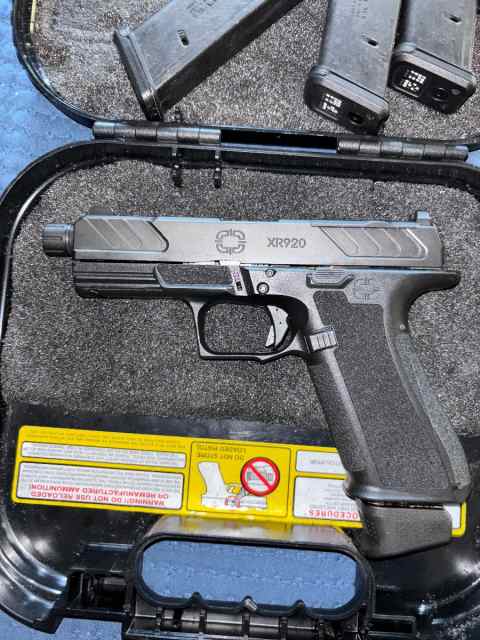 Shadow System XR920 w/ Threaded Barrel