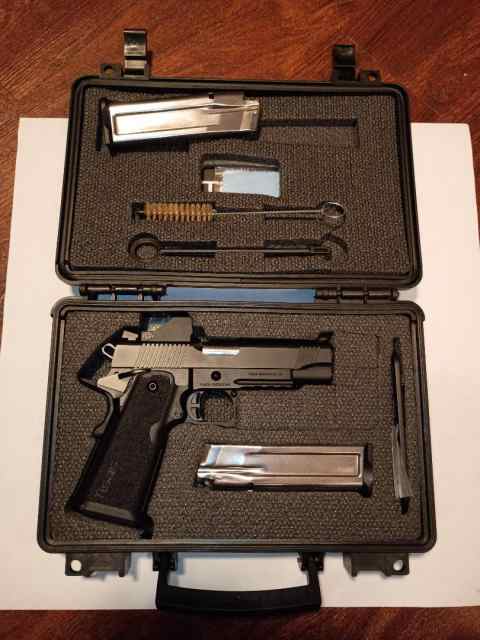 a tisas 1911 9mm douple stack optic ready and red dot 3 jpeg.jpg