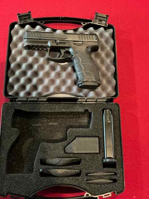 H&amp;K VP40   Like new.